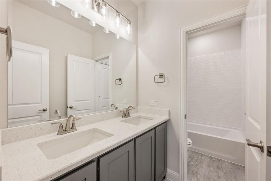 Furnished interior view inside a new home in Sonoma Verde, McLendon-Chisholm (Image 12).