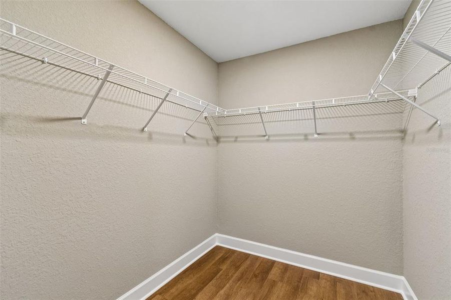 Spacious, unfurnished interior of a new home in , Lakeland (Image 17).
