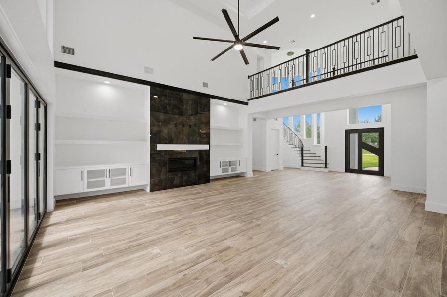 Spacious, unfurnished interior of a new home in , Montgomery (Image 37).