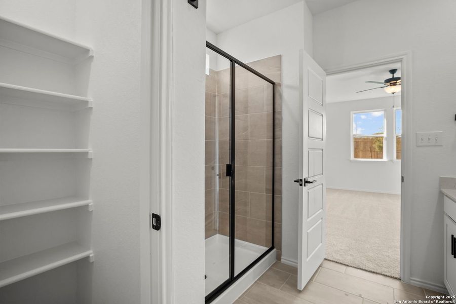 Furnished interior view inside a new home in Comanche Ridge, San Antonio (Image 12). Furnished interior view inside a new home in Comanche Ridge, San Antonio (Image 12).