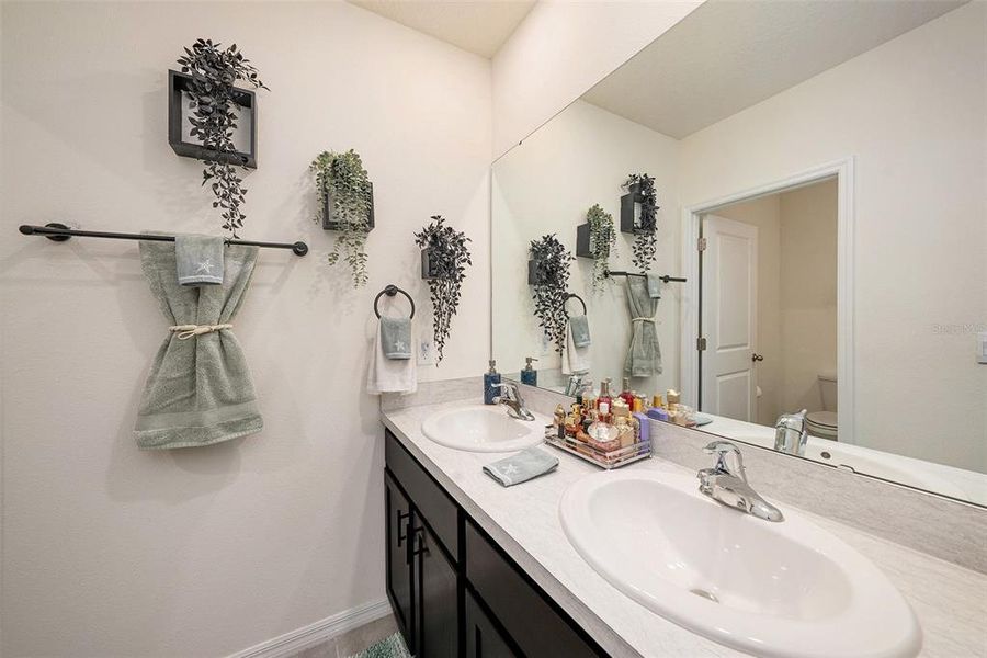 Close-up of interior finishes inside a home in , Wesley Chapel (Image 21).