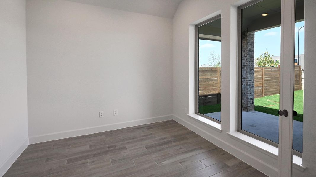 Spacious, unfurnished interior of a new home in Juniper Springs, Lockhart (Image 22).