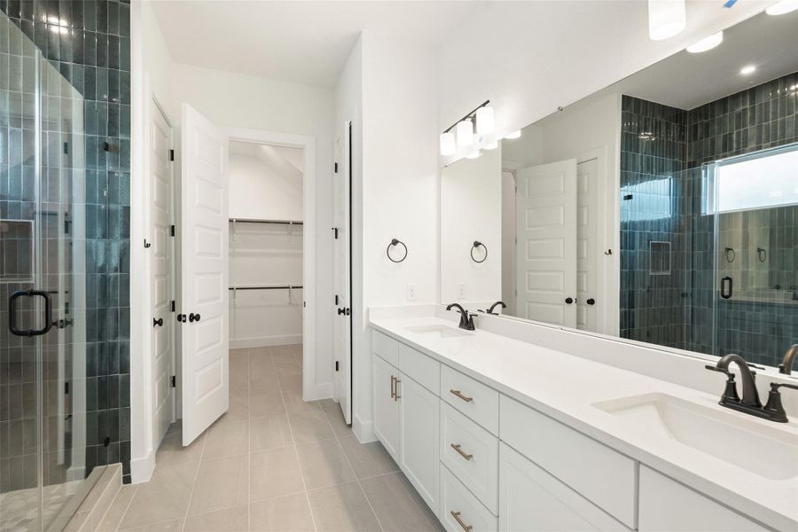 Furnished interior view inside a new home in Persimmon, Buda (Image 5).