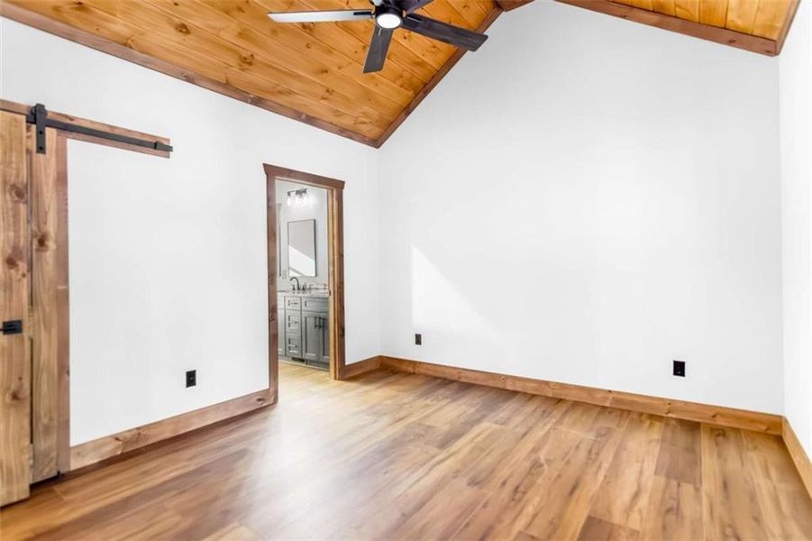 Spacious, unfurnished interior of a new home in , Ellijay (Image 34).