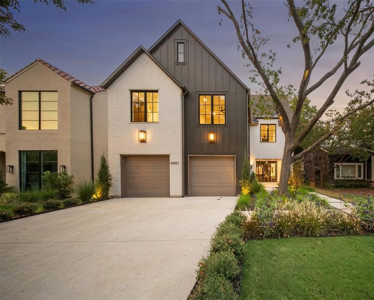 Front exterior of a new home in , Dallas, TX, highlighting curb appeal (Image 1). Front exterior of a new home in , Dallas, TX, highlighting curb appeal (Image 1).