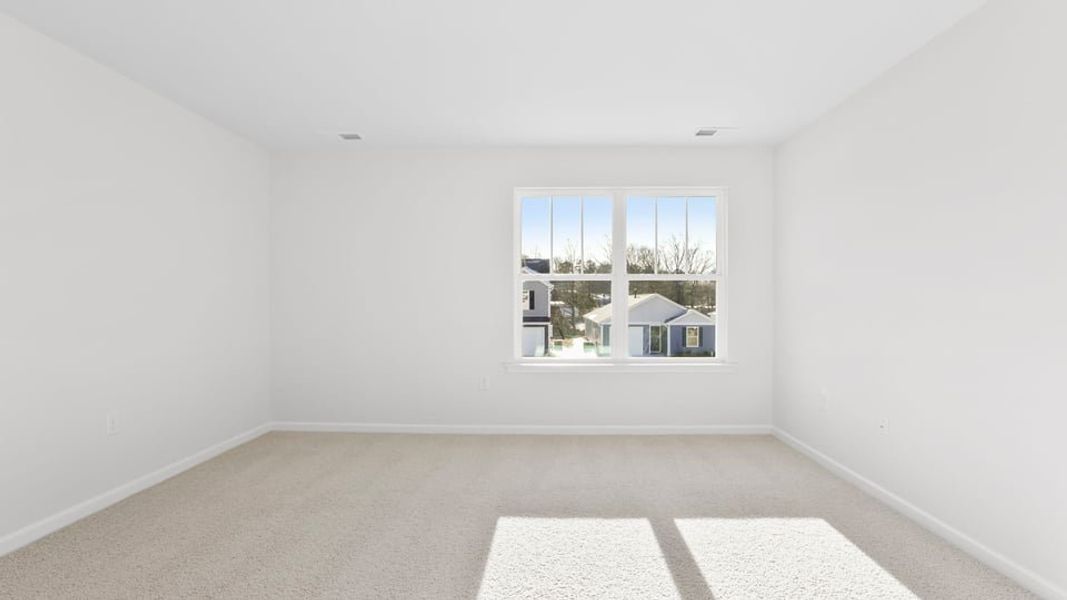 Spacious, unfurnished interior of a new home in Village Grove, Greenville (Image 31).