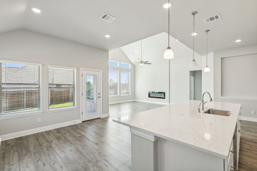 Furnished interior view inside a new home in Oaks of North Grove, Waxahachie (Image 7). Furnished interior view inside a new home in Oaks of North Grove, Waxahachie (Image 7).