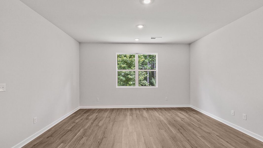 Representative unfurnished interior of a home built from the Celia by D.R. Horton in Teamon Pointe, Griffin (Image 14).