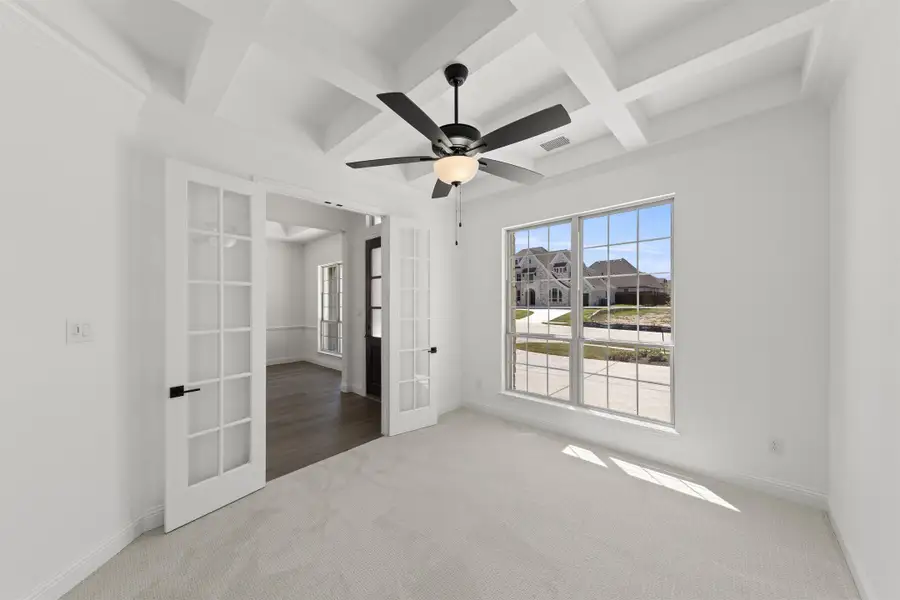Representative unfurnished interior of a home built from the Newport by Windsor Homes in Nelson Lake Estates, Rockwall (Image 16).