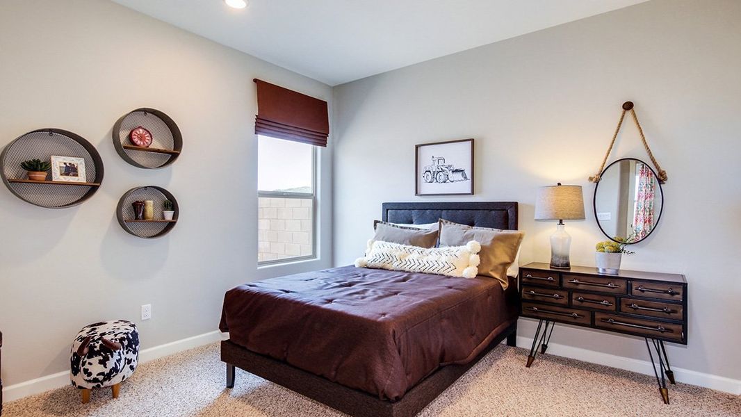 Representative furnished interior of a home built from the Citrine - Plan 5042 by D.R. Horton in Sycamore Vista, Vail (Image 41). Representative furnished interior of a home built from the Citrine - Plan 5042 by D.R. Horton in Sycamore Vista, Vail (Image 41).