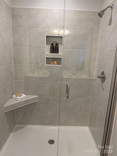 CANNALILY PRIMARY SHOWER PHOTO - REPRESENTATIVE PHOTO ONLY