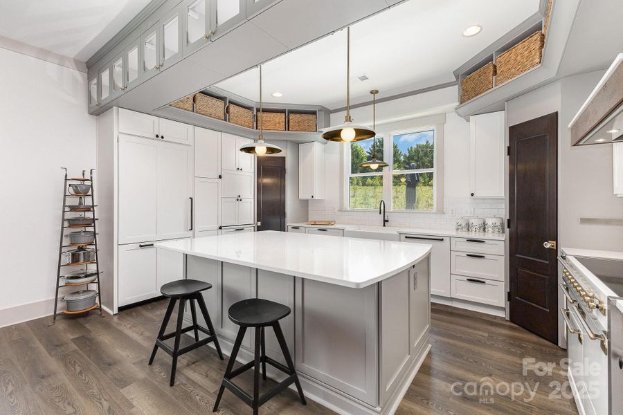 Pull up a stool in this gourmet space Pull up a stool in this gourmet space