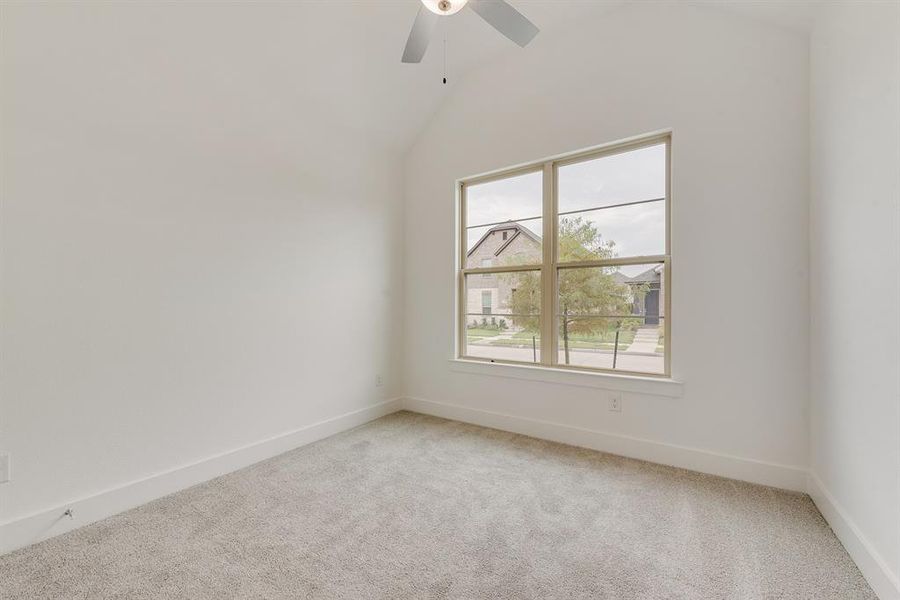 Spacious, unfurnished interior of a new home in Edgewater, Fate (Image 29).