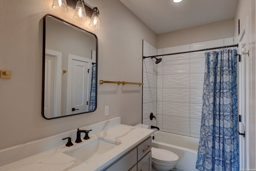 Furnished interior view inside a new home in , Kerrville (Image 11).