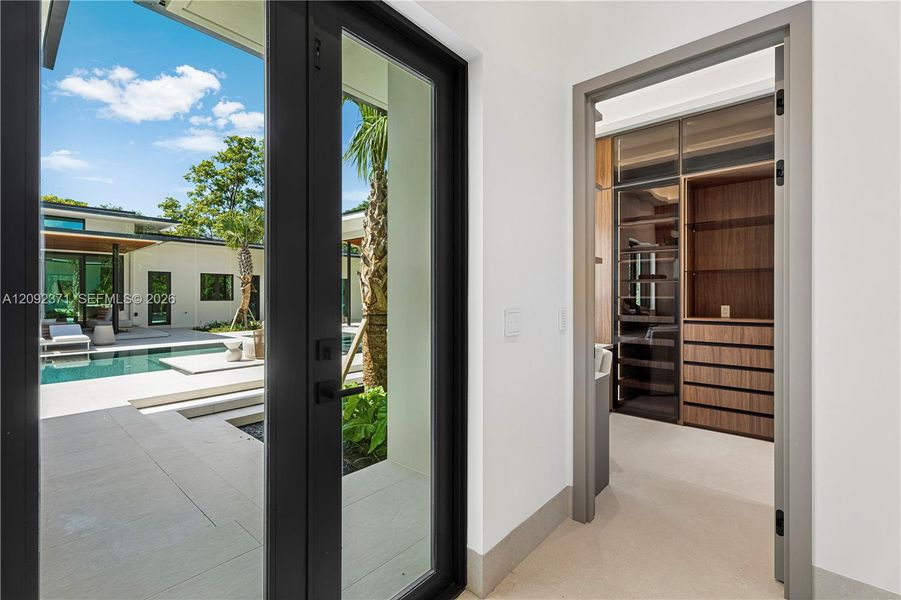 Exterior details and patio area of a home in , Pinecrest (Image 37).