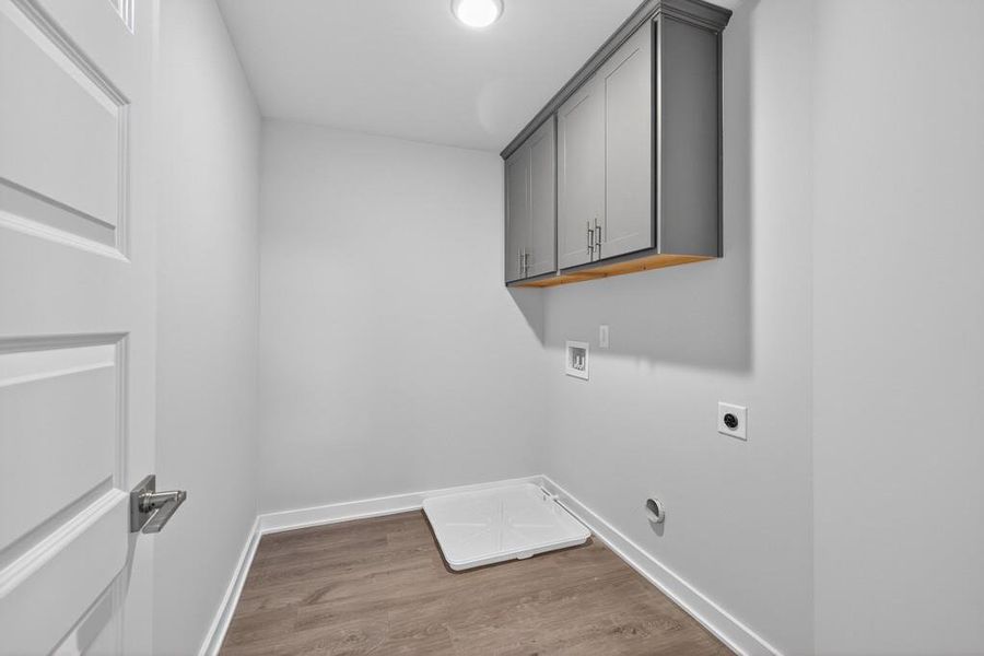 Spacious, unfurnished interior of a new home in The Manor at Gainesville Township, Gainesville (Image 38). Spacious, unfurnished interior of a new home in The Manor at Gainesville Township, Gainesville (Image 38).