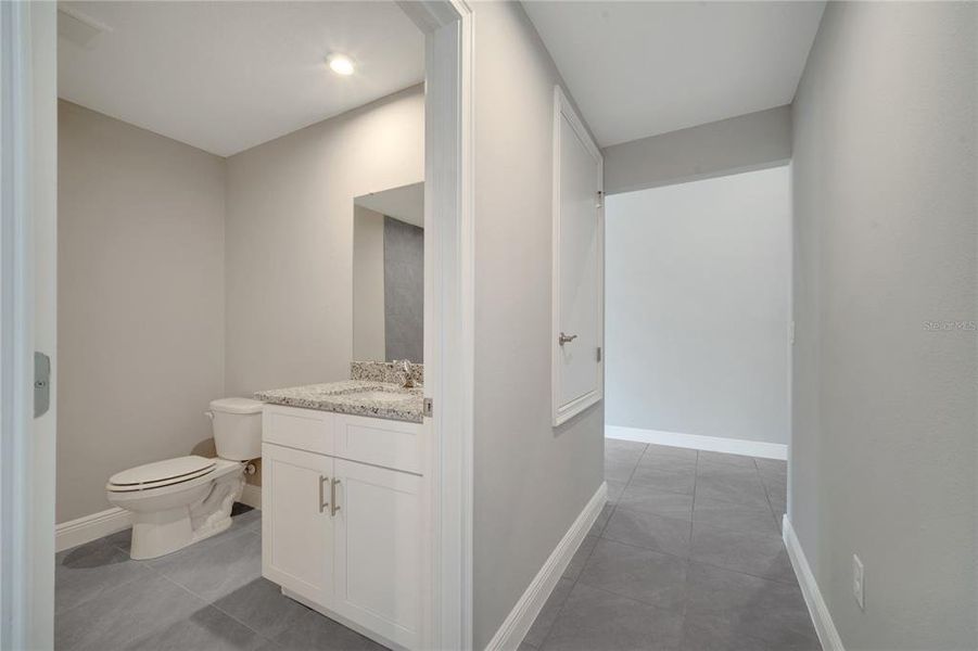 Furnished interior view inside a new home in , Kissimmee (Image 5).