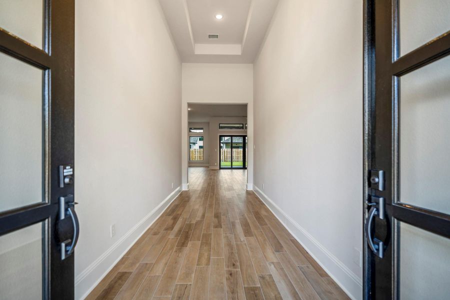 Spacious, unfurnished interior of a new home in Colton, Todd Mission (Image 37). Spacious, unfurnished interior of a new home in Colton, Todd Mission (Image 37).