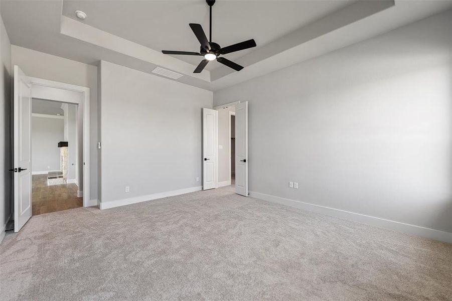 Spacious, unfurnished interior of a new home in Rocky Top, Krum (Image 23). Spacious, unfurnished interior of a new home in Rocky Top, Krum (Image 23).