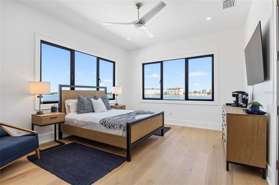 Furnished interior view inside a new home in , St. Petersburg (Image 29).