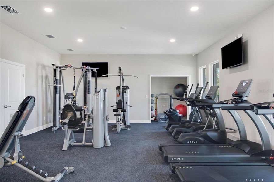 Community amenities in The Reserve at Victoria, Deland (Image 14).