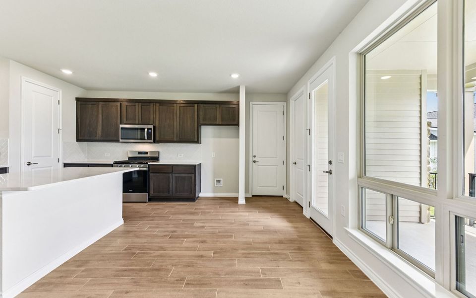 Furnished interior view inside a new home in Kissing Tree, San Marcos (Image 10).