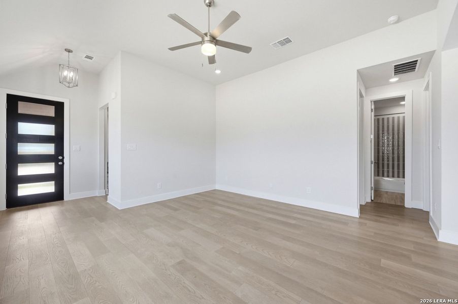 Spacious, unfurnished interior of a new home in Prominence, San Antonio (Image 22). Spacious, unfurnished interior of a new home in Prominence, San Antonio (Image 22).