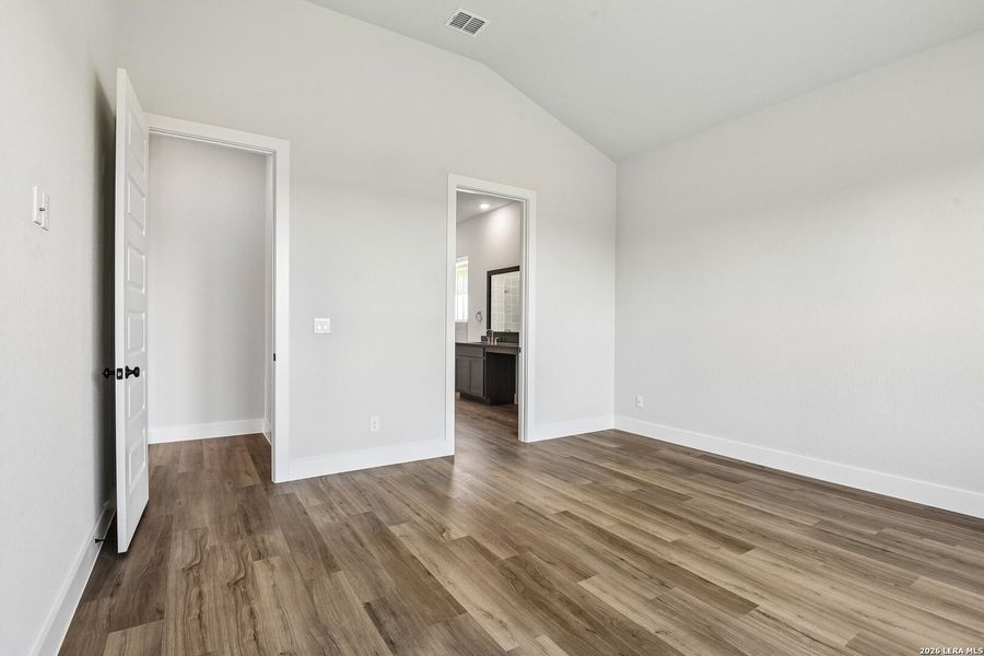 Spacious, unfurnished interior of a new home in Weltner Farms 60’s, New Braunfels (Image 39). Spacious, unfurnished interior of a new home in Weltner Farms 60’s, New Braunfels (Image 39).