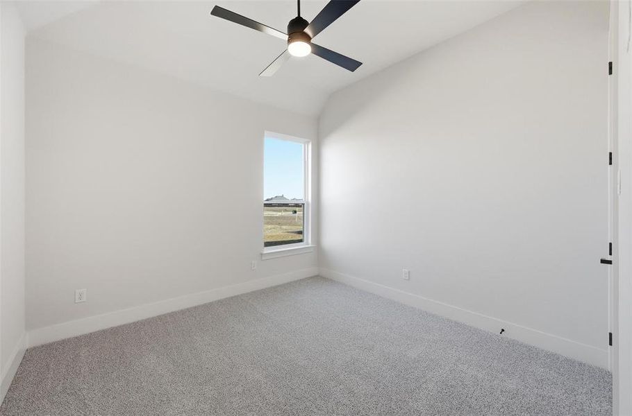 Spacious, unfurnished interior of a new home in Coyote Crossing, Godley (Image 35).