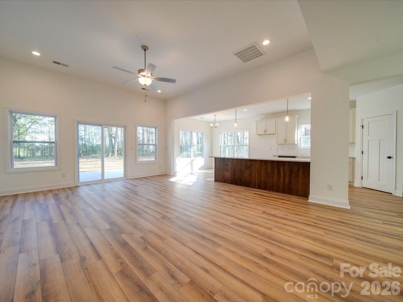Spacious, unfurnished interior of a new home in , Monroe (Image 6).