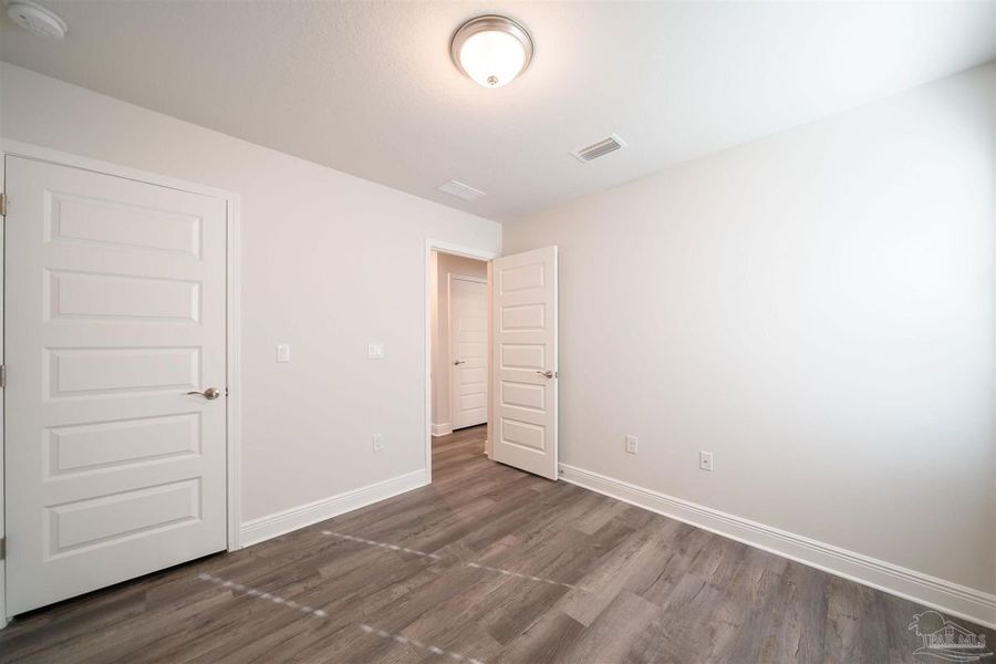 Spacious, unfurnished interior of a new home in Allison Acres, Cantonment (Image 12).