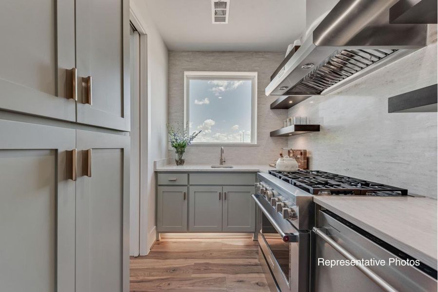 Furnished interior view inside a new home in Somerset Park, Rockwall (Image 9). Furnished interior view inside a new home in Somerset Park, Rockwall (Image 9).