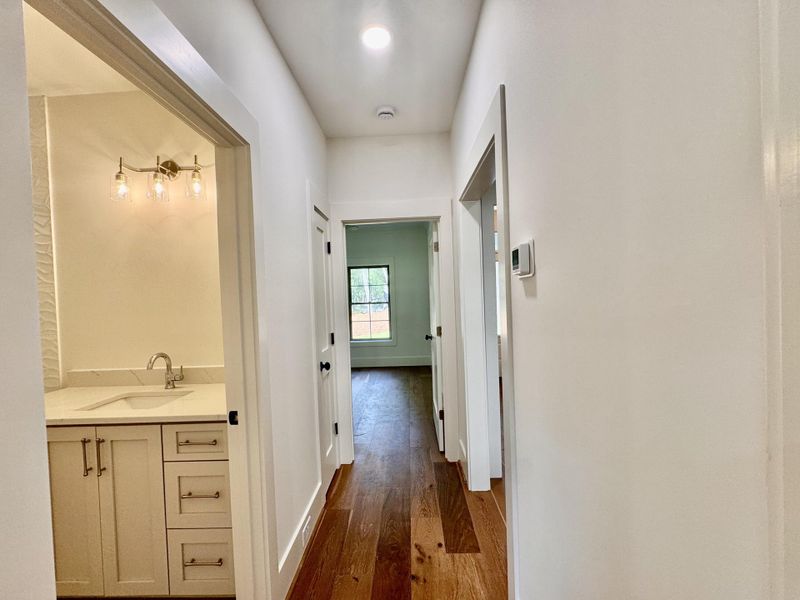 Spacious, unfurnished interior of a new home in , Pawleys Island (Image 35). Spacious, unfurnished interior of a new home in , Pawleys Island (Image 35).