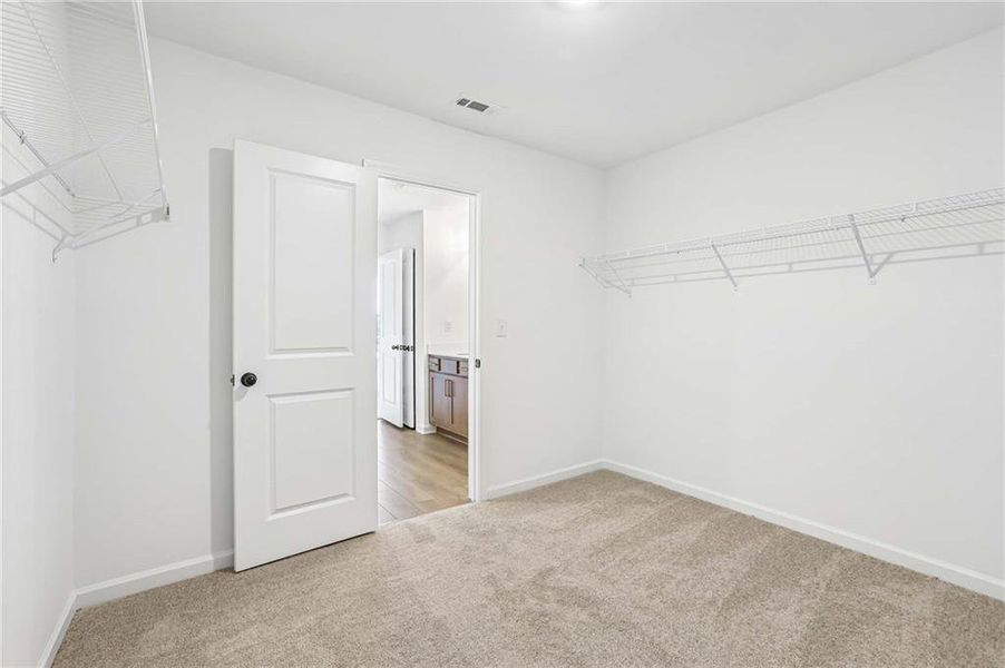 Spacious, unfurnished interior of a new home in Langston Reserve, Cartersville (Image 30). Spacious, unfurnished interior of a new home in Langston Reserve, Cartersville (Image 30).