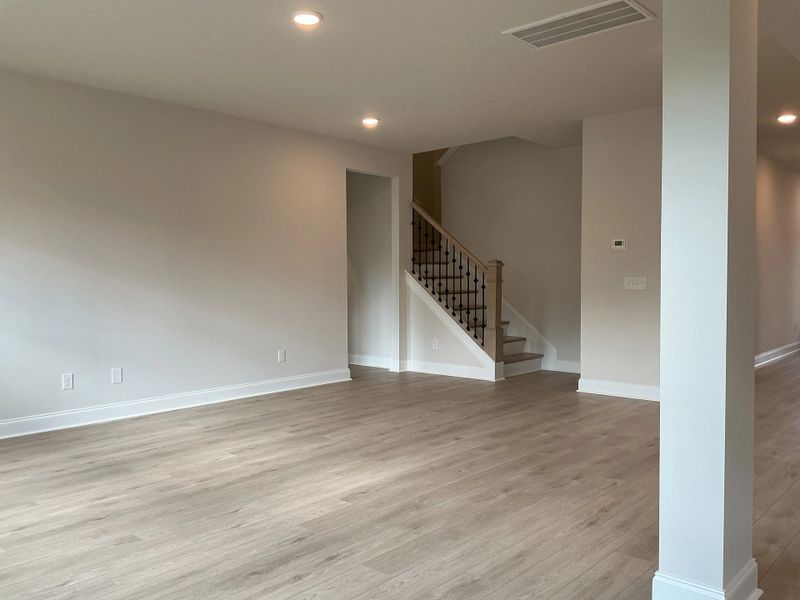 Spacious, unfurnished interior of a new home in Willow Landing, Mount Juliet (Image 10).