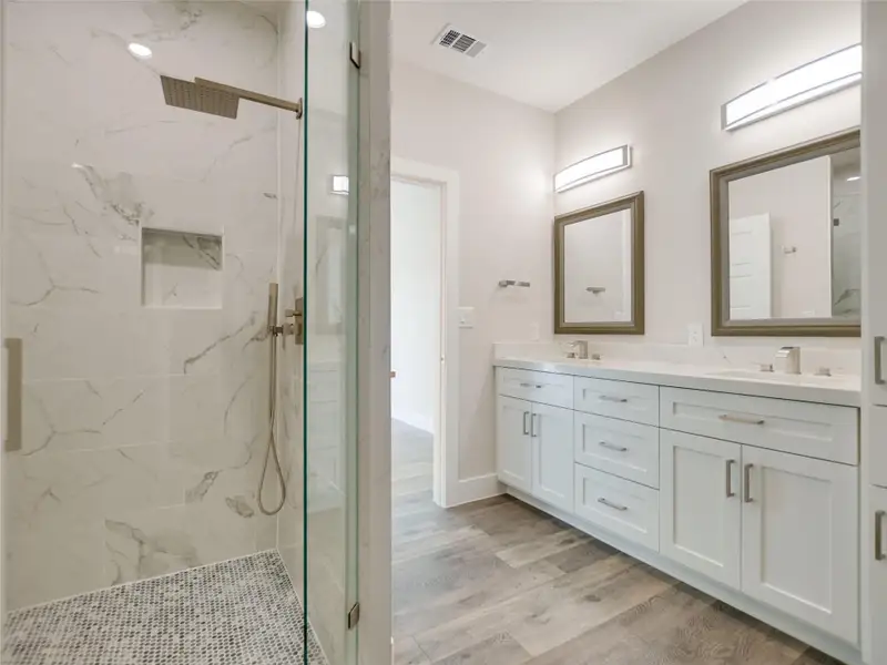 Furnished interior view inside a new home in , Horseshoe Bay (Image 10). Furnished interior view inside a new home in , Horseshoe Bay (Image 10).