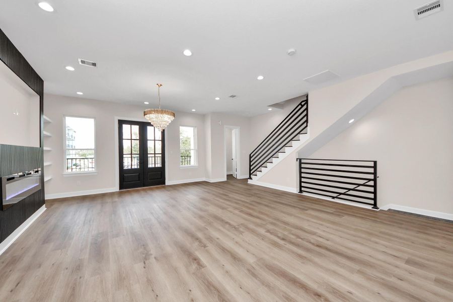 Spacious, unfurnished interior of a new home in , Houston (Image 29).