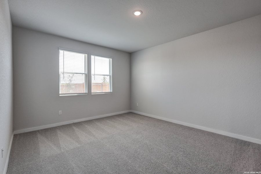Spacious, unfurnished interior of a new home in Hacienda, San Antonio (Image 18). Spacious, unfurnished interior of a new home in Hacienda, San Antonio (Image 18).