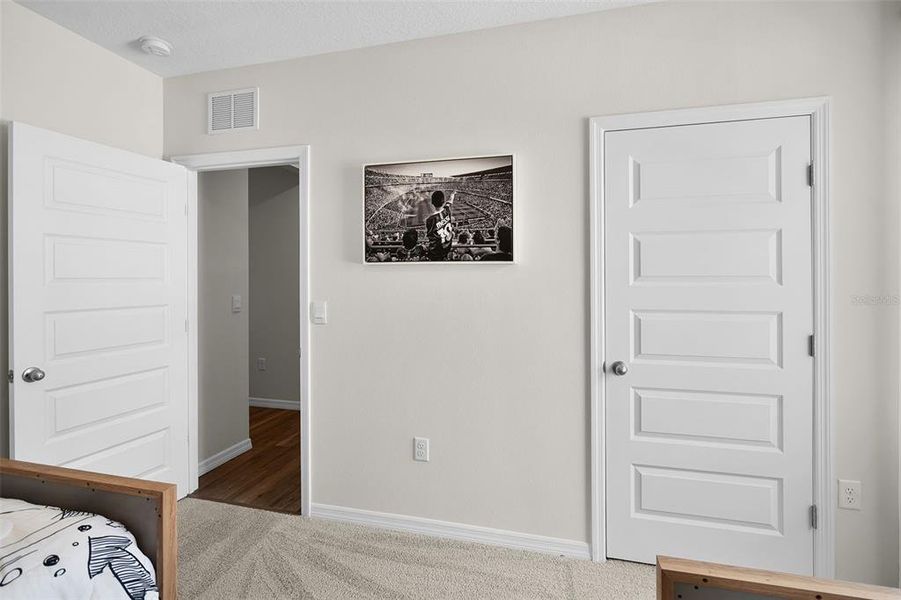 Spacious, unfurnished interior of a new home in Fox Branch, Lakeland (Image 19).