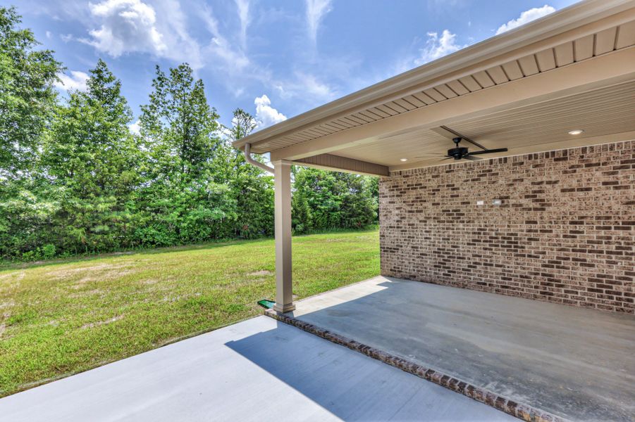 Exterior details and patio area of a home in Legacy Preserve, Tullahoma (Image 4). Exterior details and patio area of a home in Legacy Preserve, Tullahoma (Image 4).