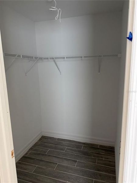 Spacious, unfurnished interior of a new home in , Port Charlotte (Image 10).