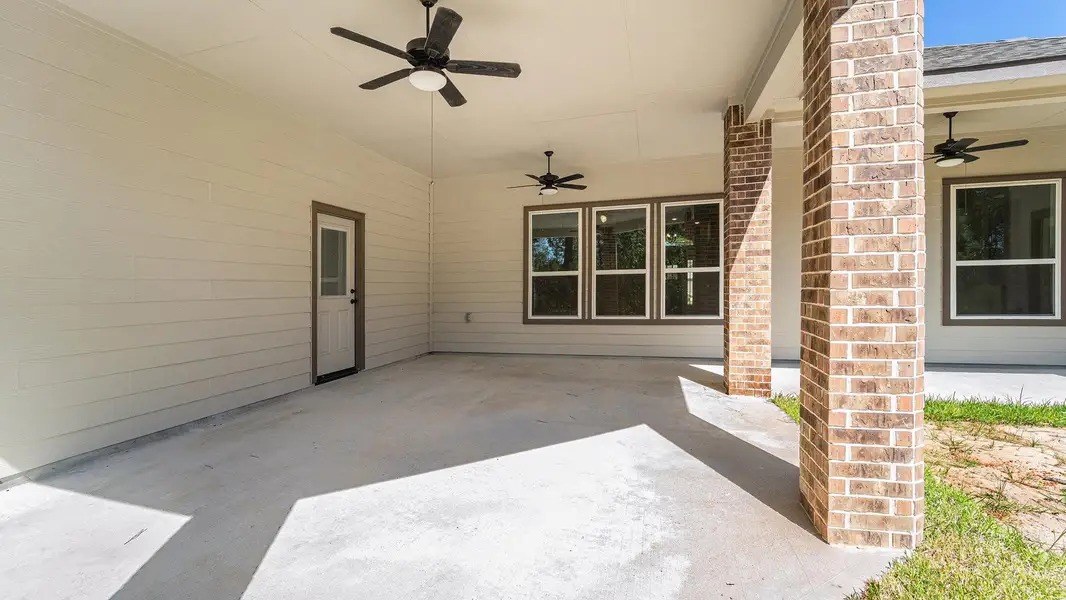 Stunning Brand New 1 Story Home!Representation photos of the Montgomery Floor Plan. Colors and selections may vary!  New Photos coming soon! Call Today for a tour!