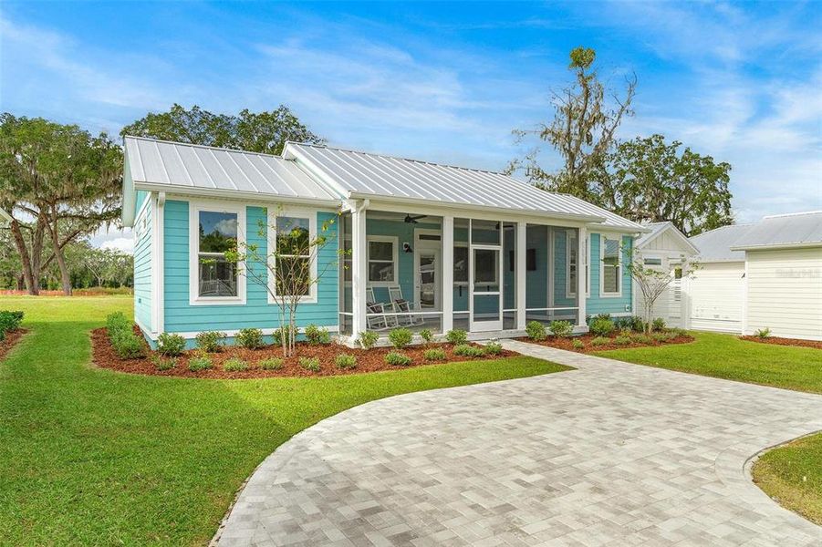 Driveway with Pavers