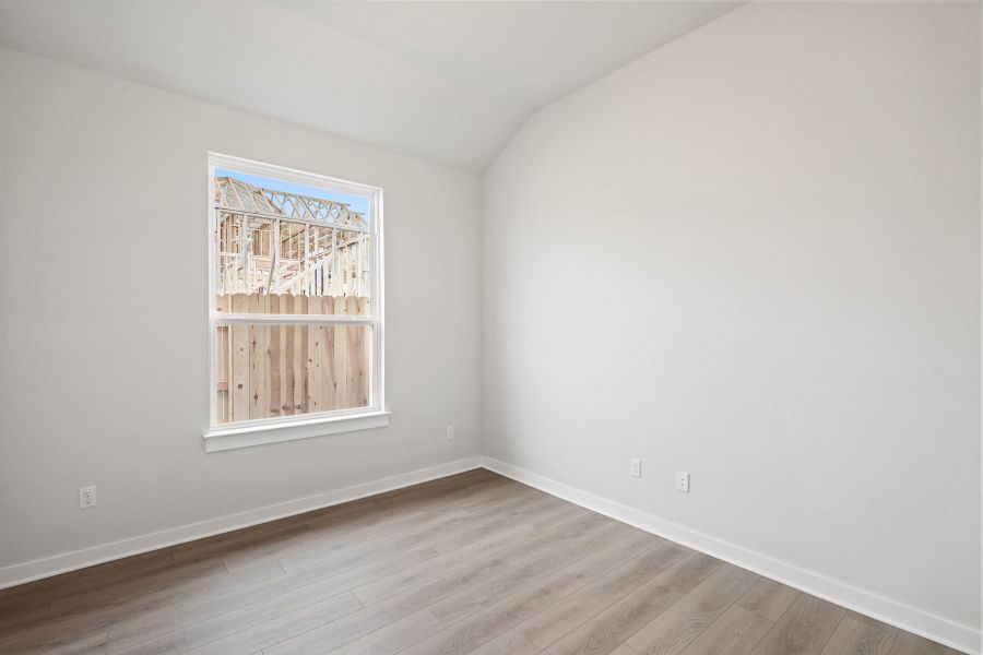 Spacious, unfurnished interior of a new home in Lagos Reserve, Manor (Image 22).