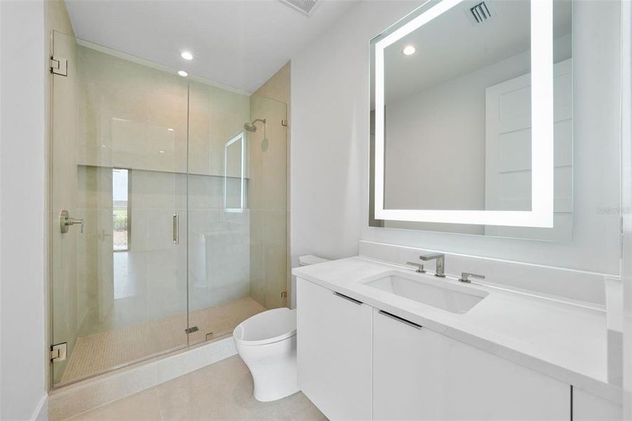 Furnished interior view inside a new home in , Tampa (Image 7).