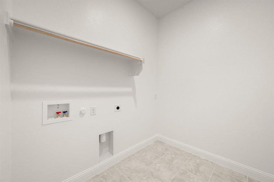 Spacious, unfurnished interior of a new home in Silo Mills – Signature Series, Joshua (Image 21). Spacious, unfurnished interior of a new home in Silo Mills – Signature Series, Joshua (Image 21).