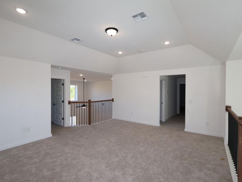 Spacious, unfurnished interior of a new home in Edgewood, Leander (Image 14). Spacious, unfurnished interior of a new home in Edgewood, Leander (Image 14).