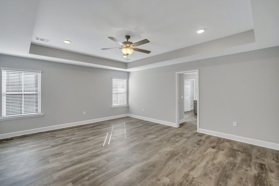 Representative unfurnished interior of a home built from the Nantucket Signature by Ernest Homes in Wexford, Richmond Hill (Image 25). Representative unfurnished interior of a home built from the Nantucket Signature by Ernest Homes in Wexford, Richmond Hill (Image 25).