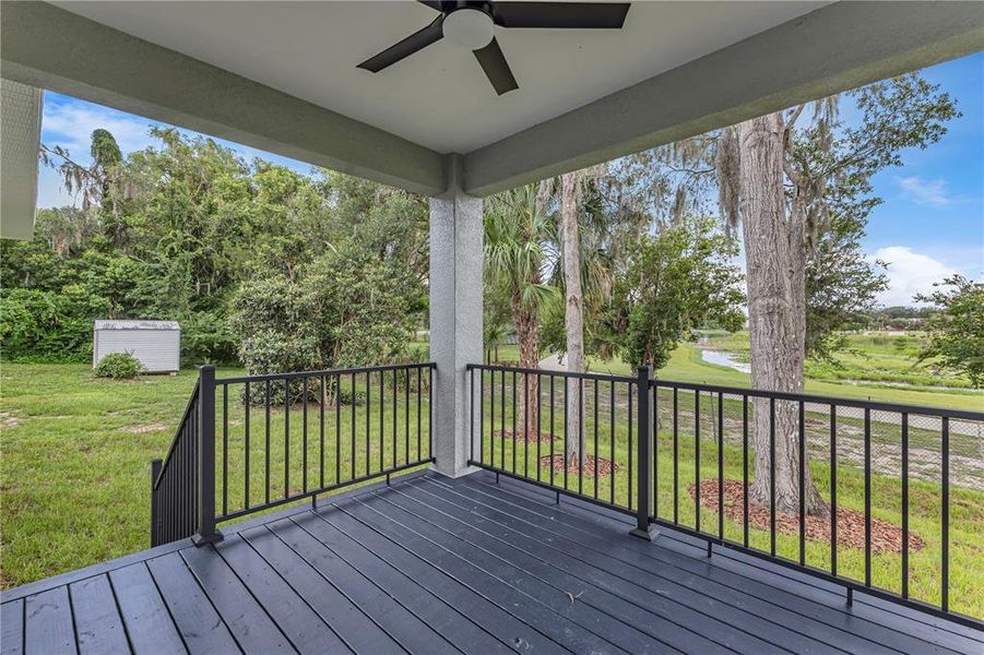 Exterior details and patio area of a home in , Orange City (Image 17).