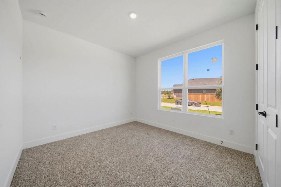 Spacious, unfurnished interior of a new home in Mill Creek Estates, Magnolia (Image 20).